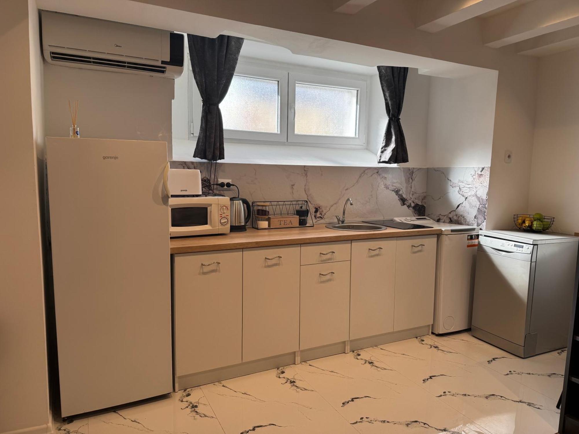 Matija Urban Suits- Downtown Apartment Podgorica