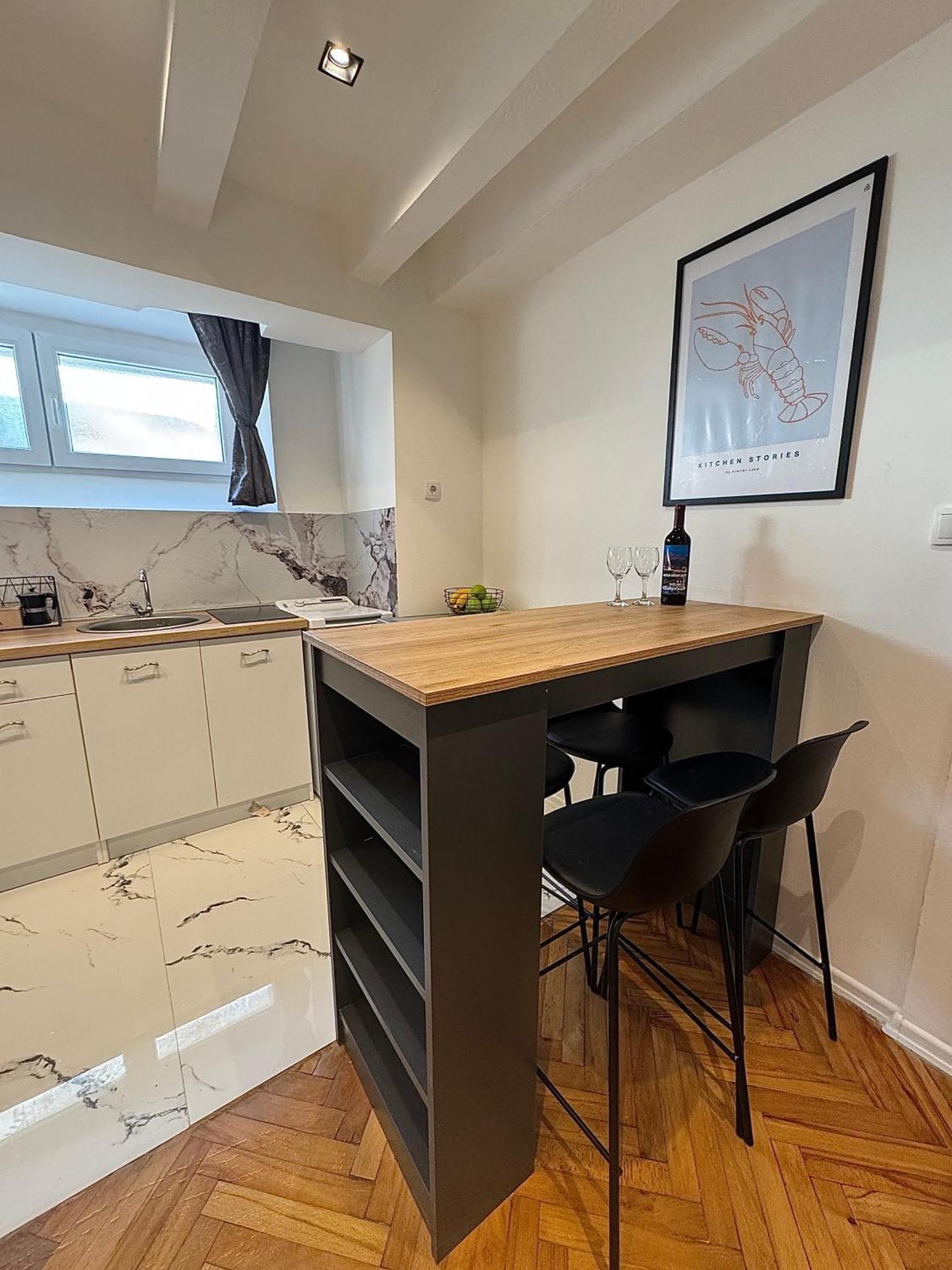 Matija Urban Suits- Downtown Apartment